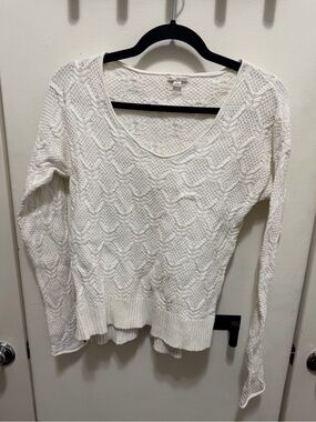 GAP Ivory Cable Knit Scoop Neck Sweater